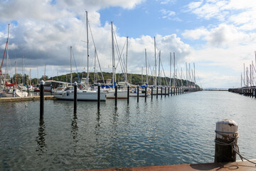 Obraz premium Am Yachthafen in Lauterbach auf der Insel Rügen