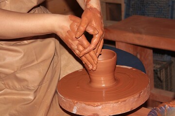 hands of a potter