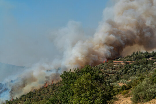 Italia in fiamme