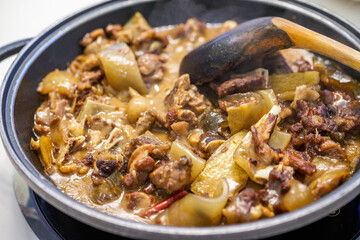 A delicious Chinese dish, braised turtle in fragrant sauce