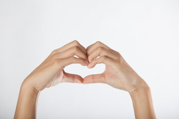 Obraz premium Woman hand hold virtual business card, credit card or blank paper isolated on white background.