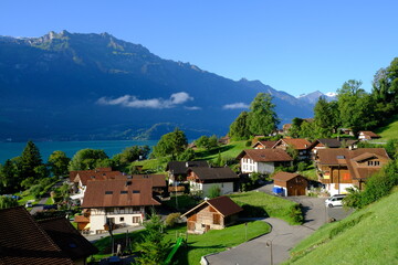 Fototapeta na wymiar Oberreid village and Brienzersee, Switzerland