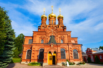 Fototapeta na wymiar Chernigovsky skete monastery, Sergiev Posad