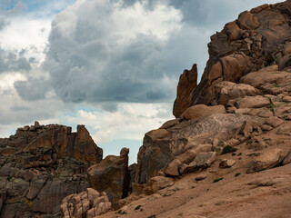 Fototapeta na wymiar The granite slabs on the side of mountains on Pikes Peak Colorado