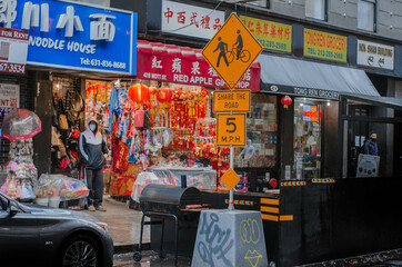 barrio chino en nueva york con locales