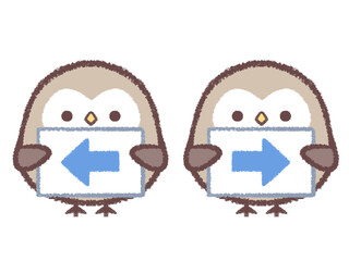 右矢印と左矢印の看板を持つフクロウのセット