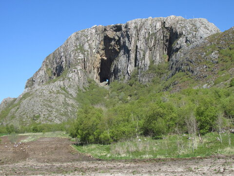 Der Torghatten in Helgeland (Norwegen)
