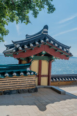 Naklejka premium Gate entrance to Ganwoldo seaside temple