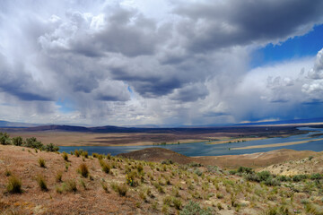 Fototapeta na wymiar A storm approaching above the Columbia River in the Saddle Mountain National Wildlife Refuge in Washington, USA