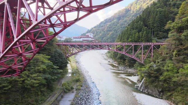 #0077 富山県 黒部峡谷トロッコ電車 空撮