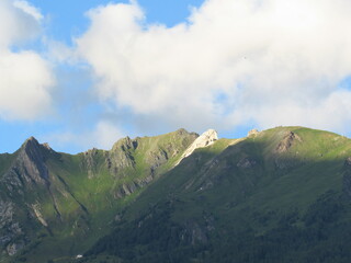 Abendliche Bergblicke bei Matrei: Weißer Knopf