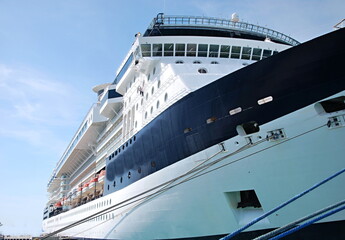 Naklejka premium Kreuzfahrtschiff im Hafen von Key West, Florida Keys