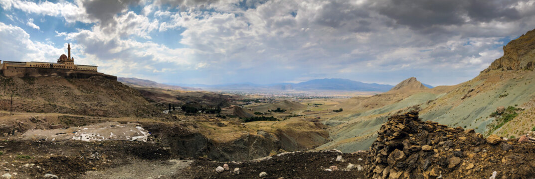 Ishak Pasha Palace or Ishak Pasha Kulliye is a bey's castle located near Mount Ararat, 5 kilometers from Doğubayazıt.