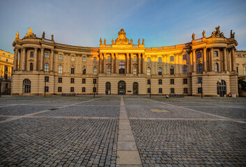 Obraz premium Facade of the Berlin Humboldt University. Germany.