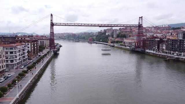 Puente colgante Ría de Bilbao
