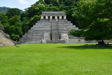 Fototapeta na wymiar Palenque, Chiapas, United Mexican States - may 17 2018 : pre Columbian Maya site Palenque