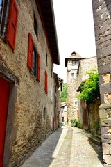 Ruelle de Blesle (plus beau village de France)