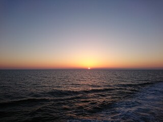 Tramonto in mare