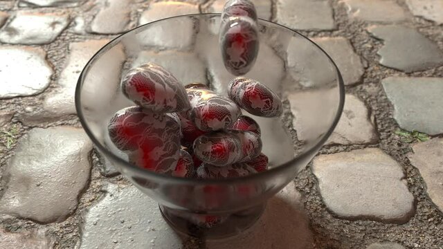 Heart falling into Vase 