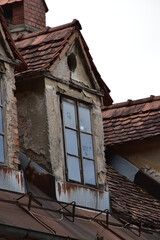 Fototapeta na wymiar Old window of an abandoned house