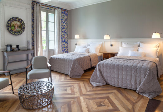 GRANDE CHAMBRE FRAN&Ccedil;AISE LUXUEUSE