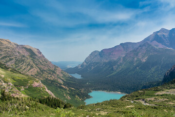 Fototapeta na wymiar lake in the mountains, Glacier national park