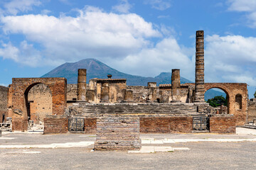 Ancient walls of Pompeii with Vesuvius volcano, archaeological site in the Campania region of...