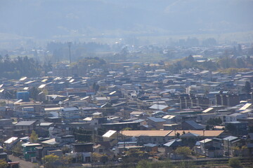 低い建物ばかりの住宅地