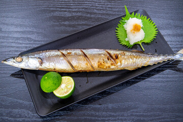 サンマの塩焼き