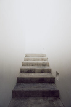 escalera de cemento