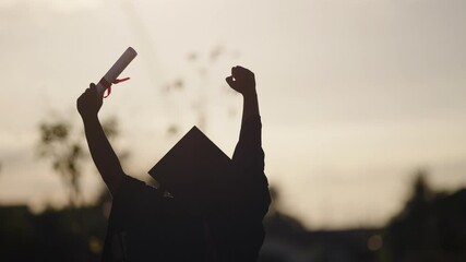 Congratulations to the graduates at the graduation ceremony at the university.