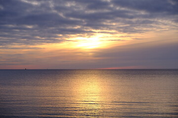 Obraz premium water with sun