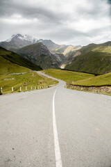 Naklejka premium A beautiful landscape photography with Caucasus Mountains in Georgia 