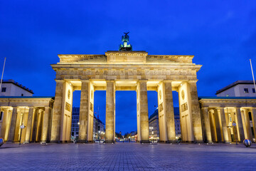 Berlin Brandenburger Tor Gate in Germany at night blue hour © Markus Mainka