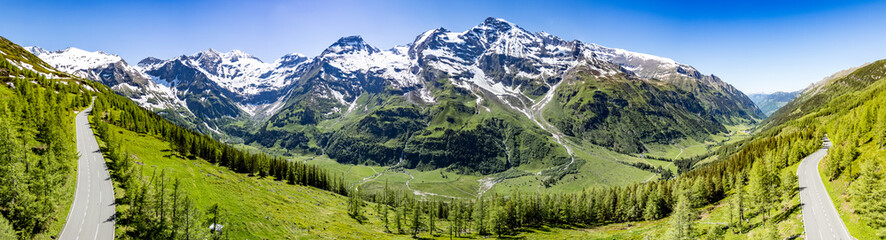 Obraz premium landscape at the Grossglockner Mountain in Austria