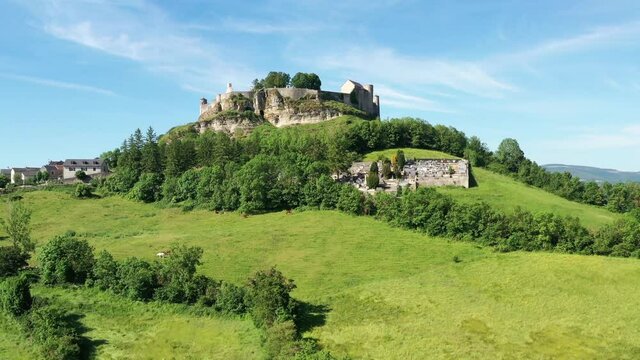 survol de l'Aveyron &agrave; S&eacute;verac d'Aveyron