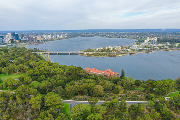 Naklejka premium オーストラリアのパースをドローンで撮影した空撮写真 Aerial photo of Perth, Australia taken by drone.