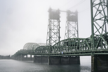 Bridge connecting Washington and Oregon