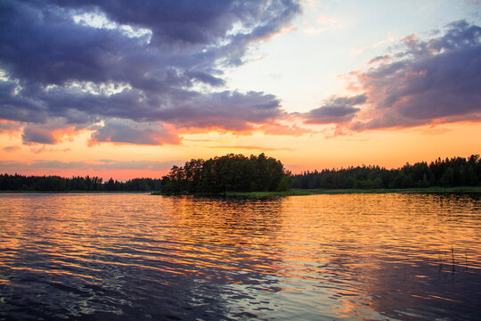 Panoramic midsummer sunset in Finnish archipelago © Henrik Lobbas