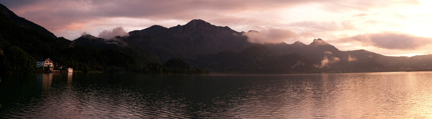 Panorama Sonnenuntergang am Kochelsee in den Bayrischen Alpen