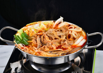 한국요리 음식 막창 대창 곱창 내장 전골