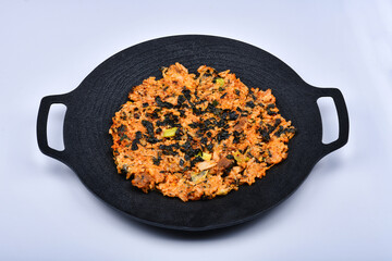 그리드 그릴 돌판 매운 볶음밥 한국 요리 