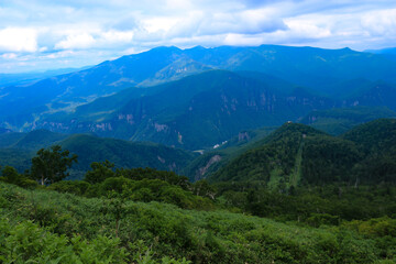 Fototapeta na wymiar 北海道の夏　大雪山　黒岳から　層雲峡の眺め