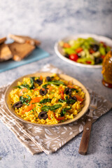 Curry risotto with spinach