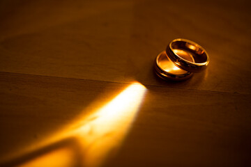 wedding rings in the night