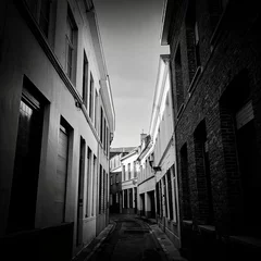 Deurstickers Smalle straat in Kortrijk © Lieselotte