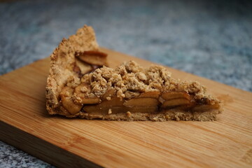 Kuchenstück Apfelkuchen vegan glutenfrei mit Streuseln