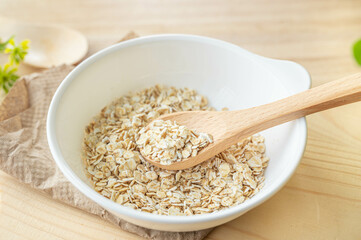 ボールに入ったオートミール
