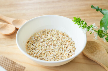 ボールに入ったオートミール