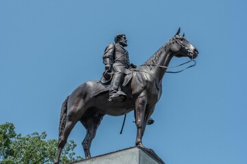 Fototapeta na wymiar Statue of Robert E Lee and Traveler, Gettysburg National Military Park, Pennsylvania, USA